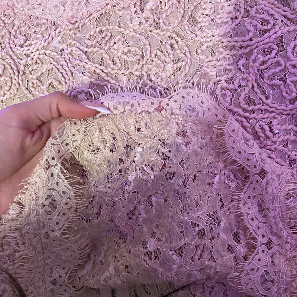 Zara Lace Blouse - Picture 2 of 7